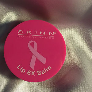 NWOT - SKINN Lip 6X Balm (0.27oz)